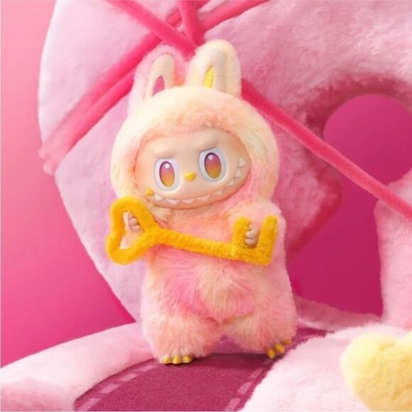 LOYALTY labubu Big Into Energy NEW Popmart The Monsters bag charm keychain - Picture 1 of 7